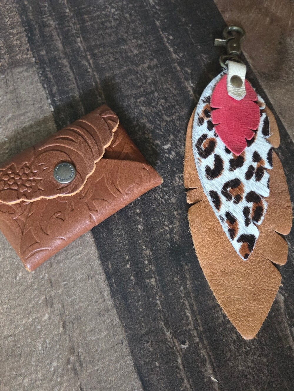 New Portland Leather Goods Smalls Embossed Card Wallet & Feather Tote Bag Charm